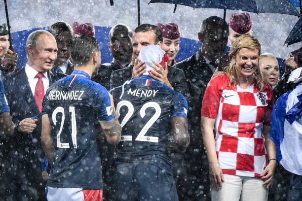 和其他队友 和其他队友