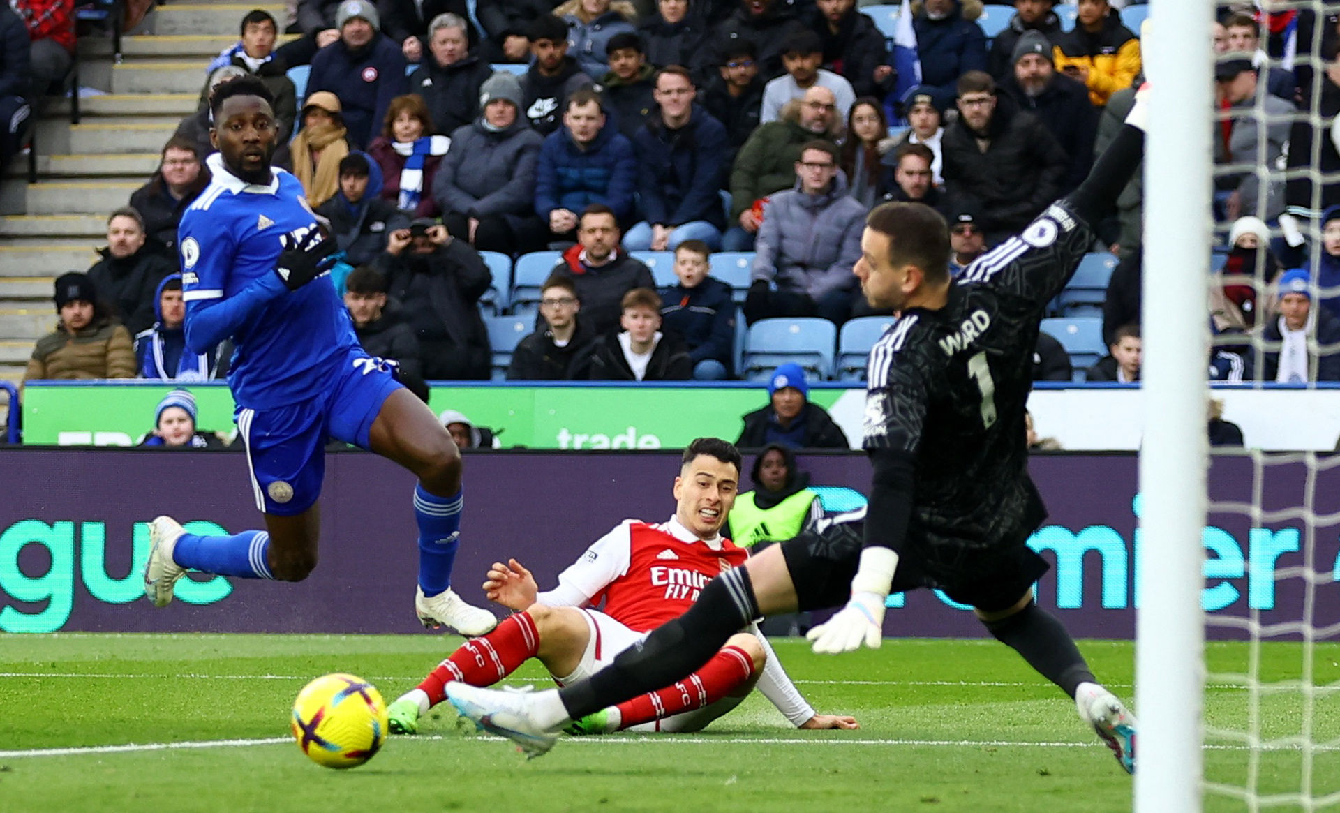 近鼓励前锋 近鼓励前锋