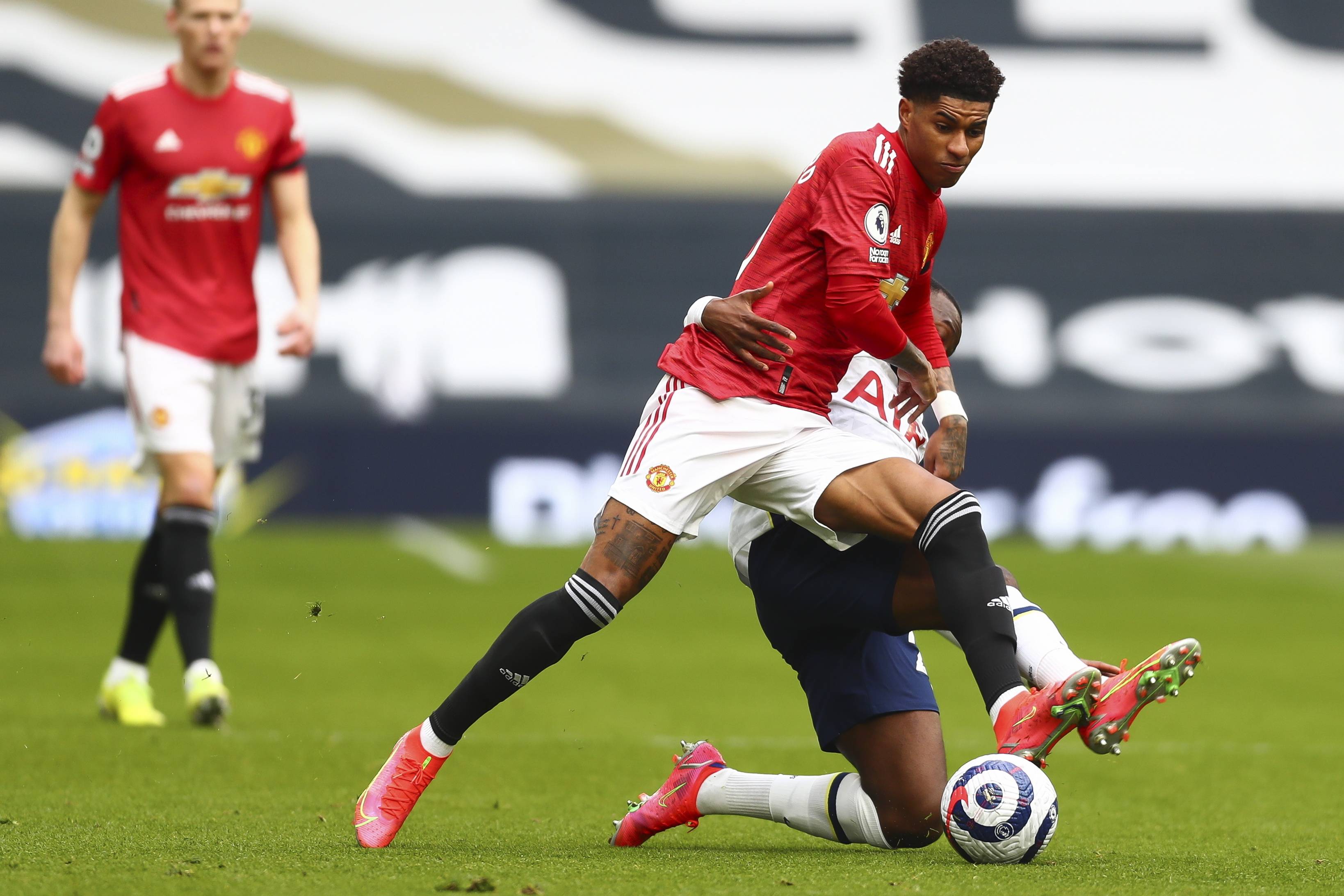 布朗尼还拥 布朗尼还拥